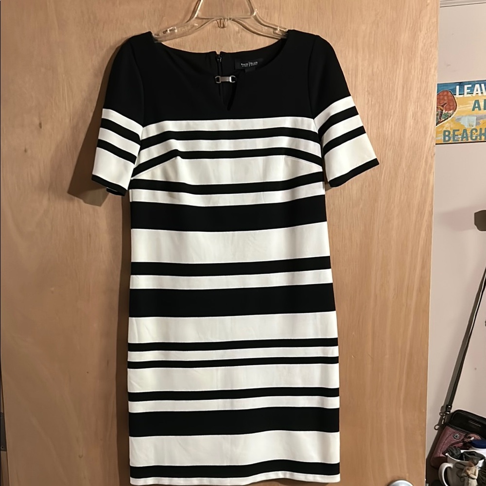 White House Black Market Sheath MIDI Dress Black and White